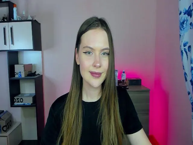 Live sex webcam photo for Daisymarly #255448071