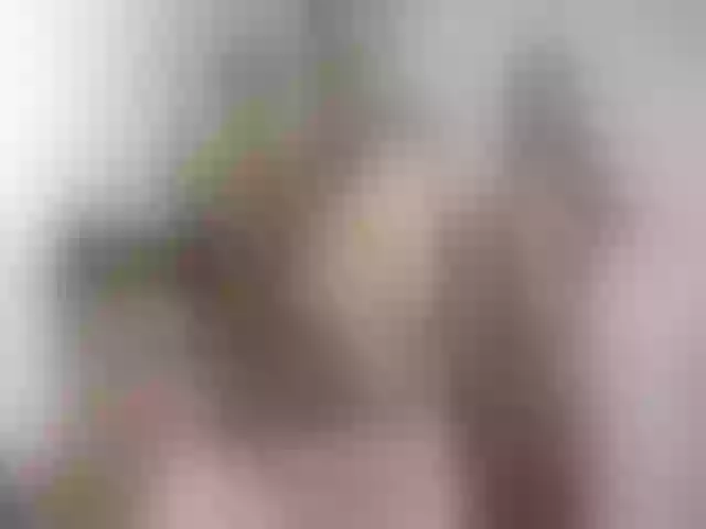 Live sex webcam photo for skinny_girl01 #261586380