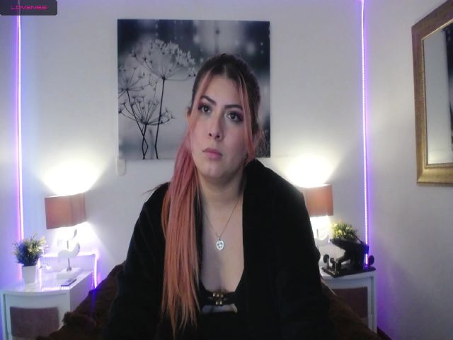 Live sex webcam photo for NicolSaenz #254826402