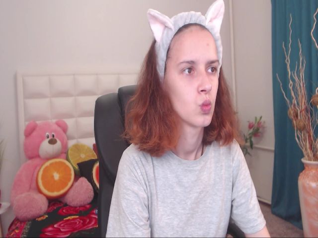 Live sex webcam photo for IrisNichols #257099873