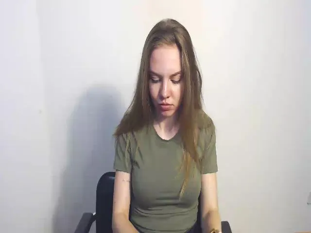 Live sex webcam photo for HappySecret_ #254616871