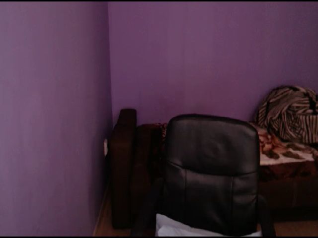 Live sex webcam photo for LoveJulliette #265605907