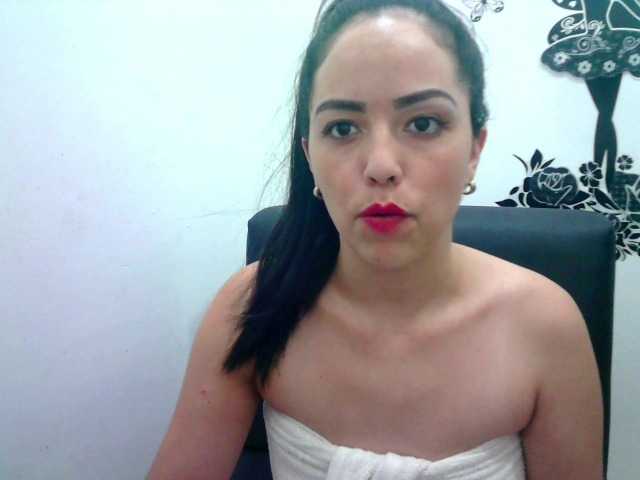 Live sex webcam photo for meganhot21 #241355584