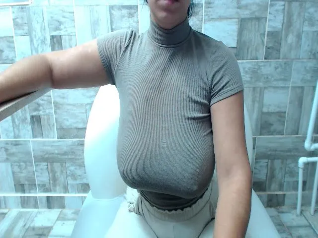 Live sex webcam photo for Lexy_black #252936712