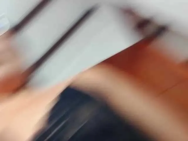 Live sex webcam photo for aryalee #240971519