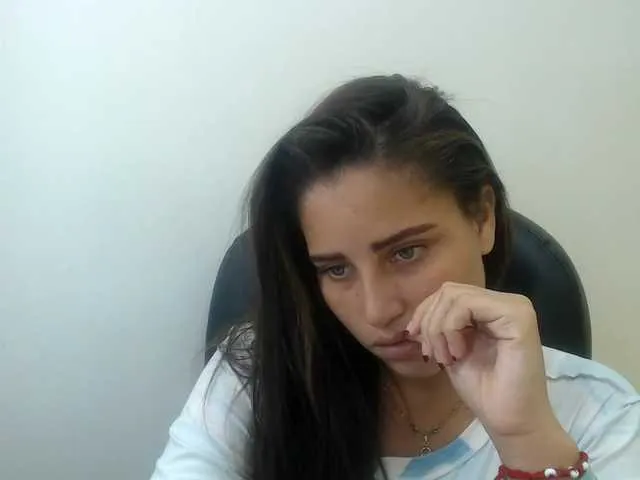 Live sex webcam photo for AgatharFox #258961696