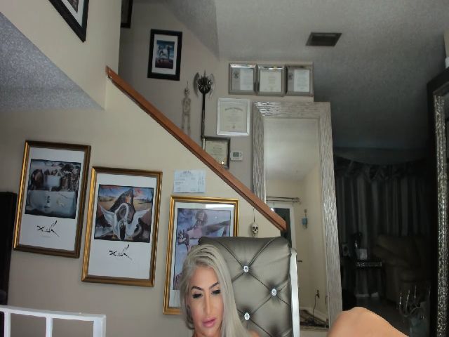 Live sex webcam photo for ADRIANA_FOX #265312332