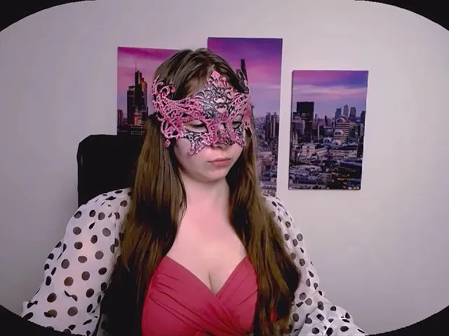 Live sex webcam photo for MollyMey #261575624
