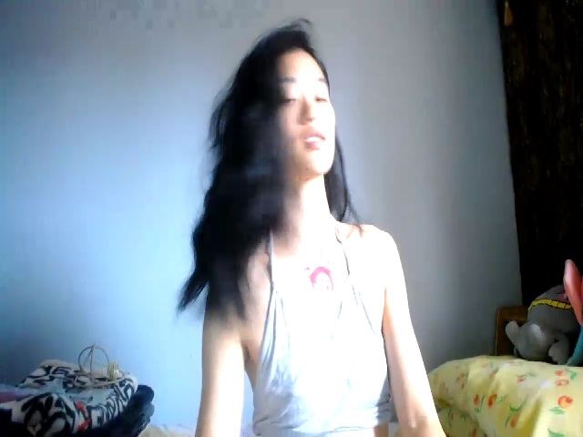 Live sex webcam photo for MsMoncler #254605618