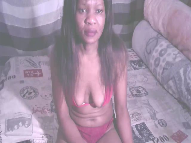 Live sex webcam photo for Sexybooty85 #254352233