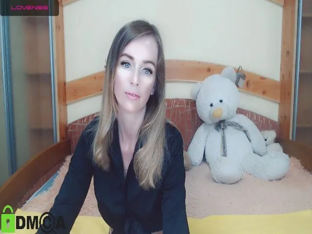Live sex webcam photo for VitaCraft_ #254088078