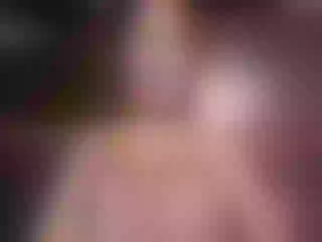 Live sex webcam photo for JenniferLuvv #261250738