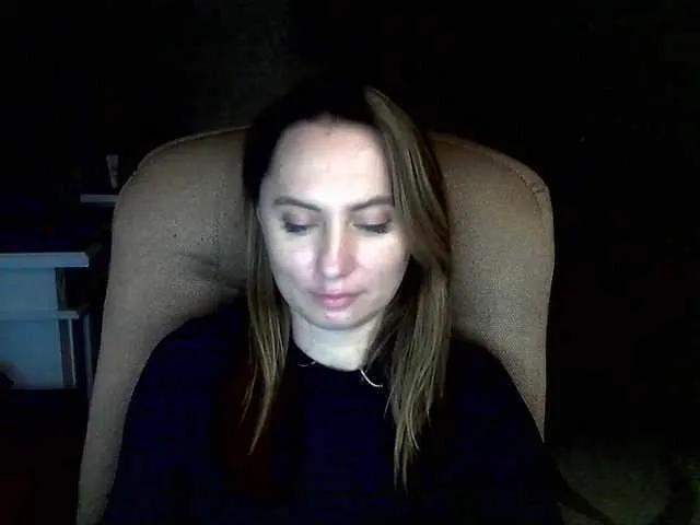 Live sex webcam photo for TrickyHare #241250810