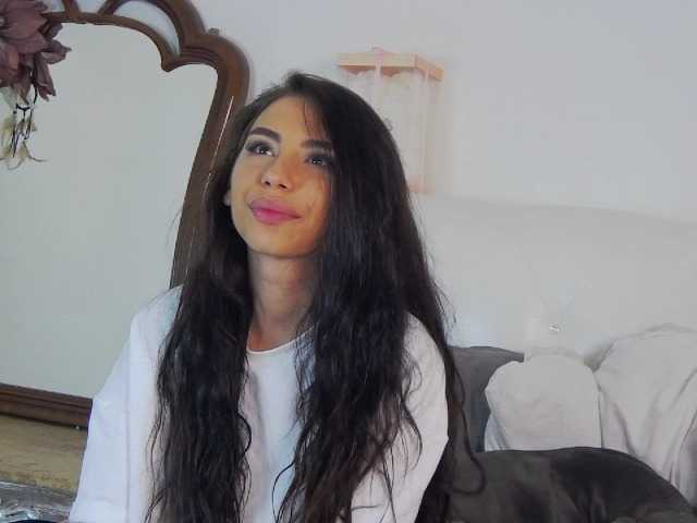Live sex webcam photo for AimeSummers #242180941