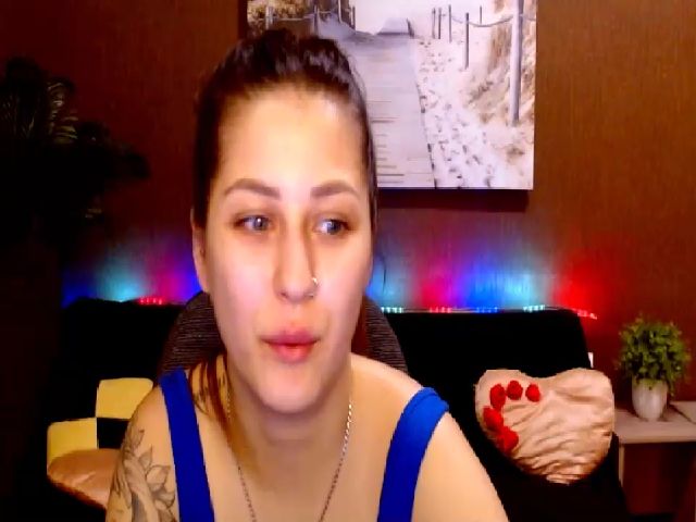 Live sex webcam photo for MsDream_ #255360149