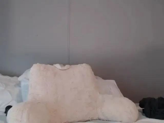Live sex webcam photo for JaidenAngel #254917136