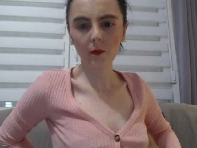 Live sex webcam photo for cleophee #287942141