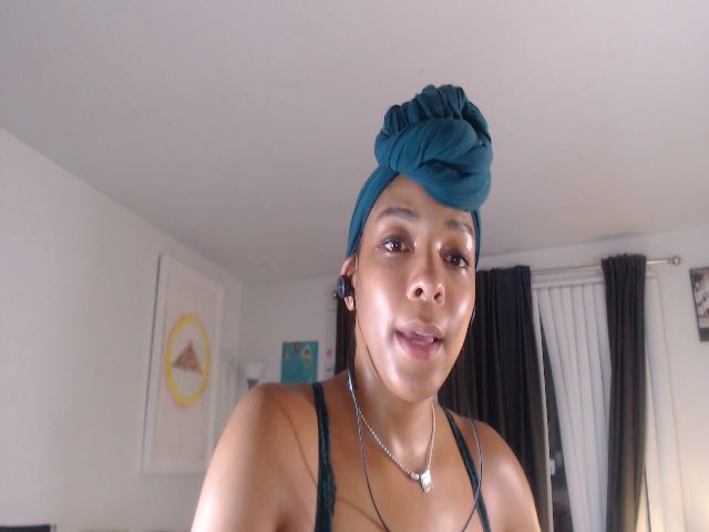 Live sex webcam photo for Frankiiy_ #252735984