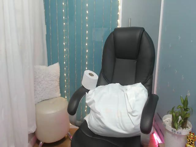 Live sex webcam photo for Anahi_moore #256469114