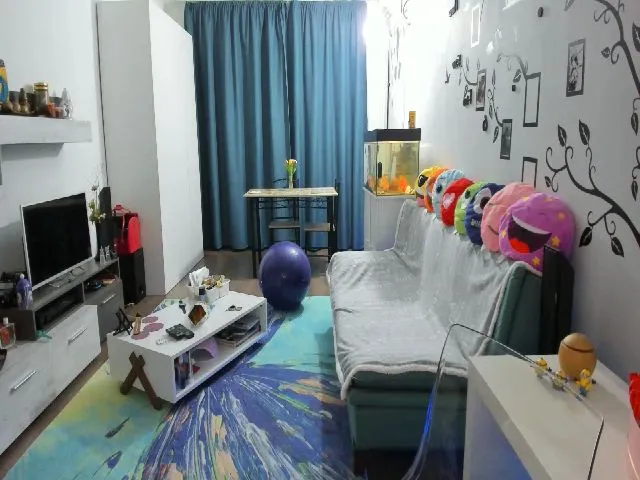 Live sex webcam photo for OneLife_ #259025902