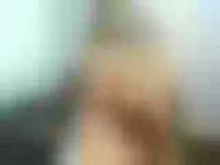 Live sex webcam photo for DollErotic69 #252005098