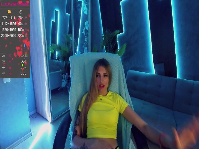 Live sex webcam photo for Adelina___ #252923139