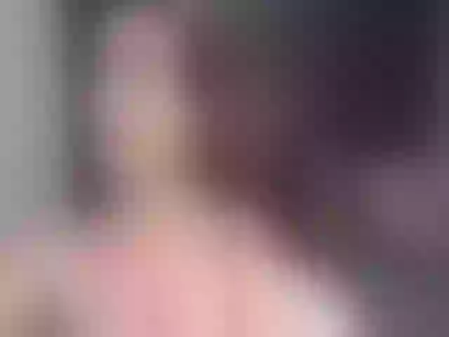 Live sex webcam photo for April_dew #254212294