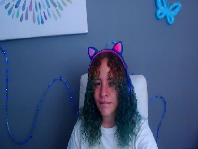 Live sex webcam photo for Tattiana_love #265346522