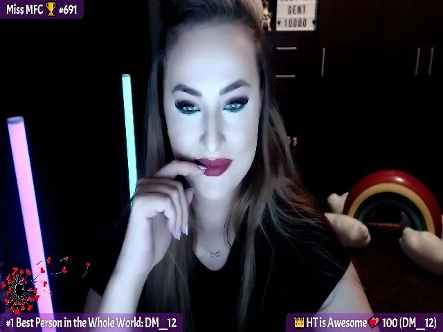 Live sex webcam photo for Lady_Sophie #256592762