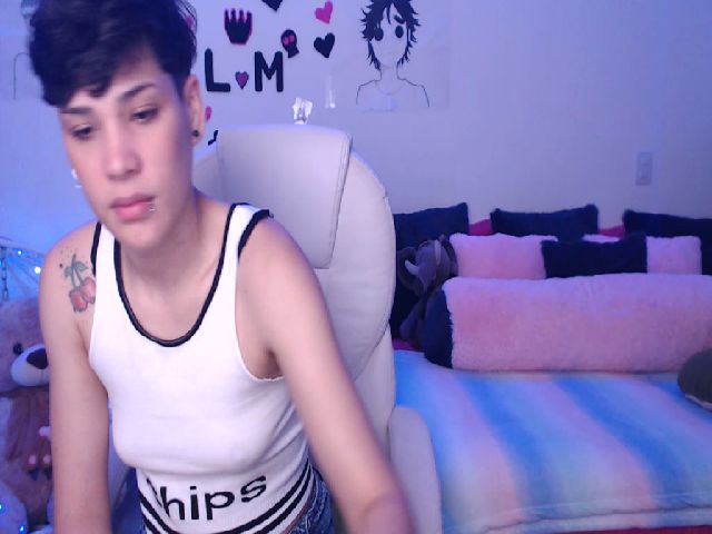 Live sex webcam photo for Laura_R23 #262156584