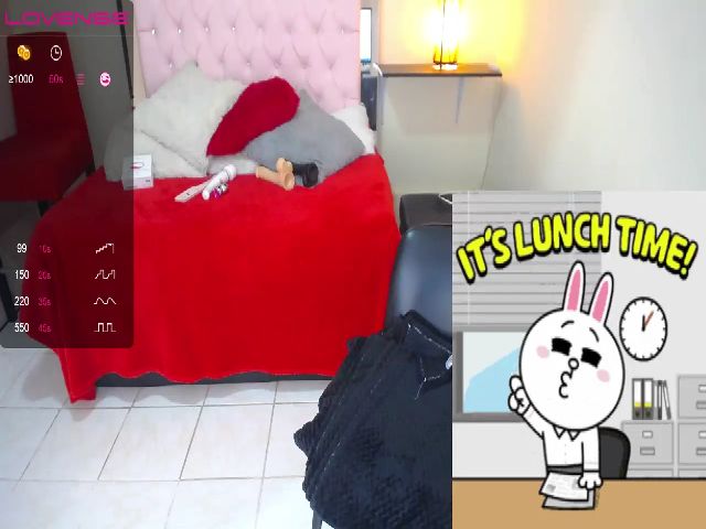 Live sex webcam photo for LESLY_LAURA #255328316