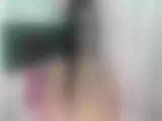 Live sex webcam photo for StormiSquirt #257508376