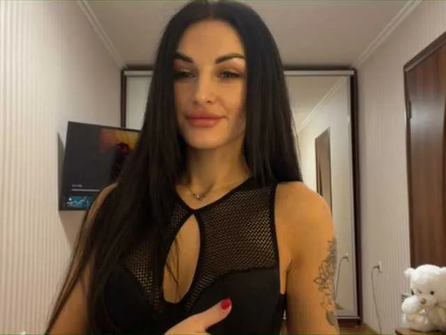 Live sex webcam photo for sweetkira25 #241183842