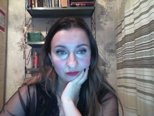 Live sex webcam photo for RuslanaFlower #240982999