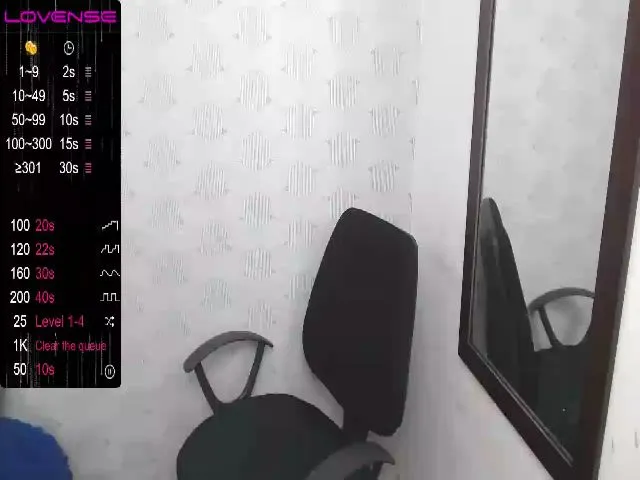 Live sex webcam photo for mia_millermw #261042366