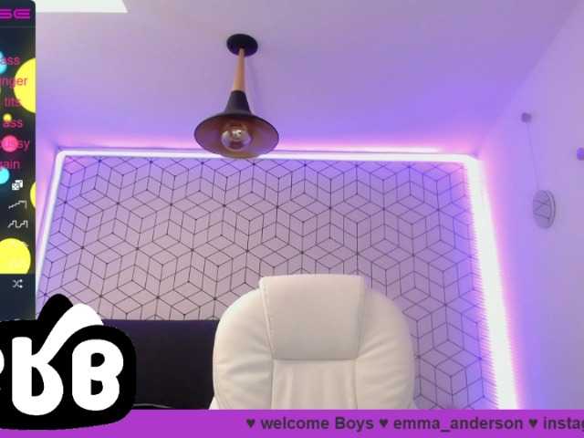 Live sex webcam photo for EmmaAnderson #241327156