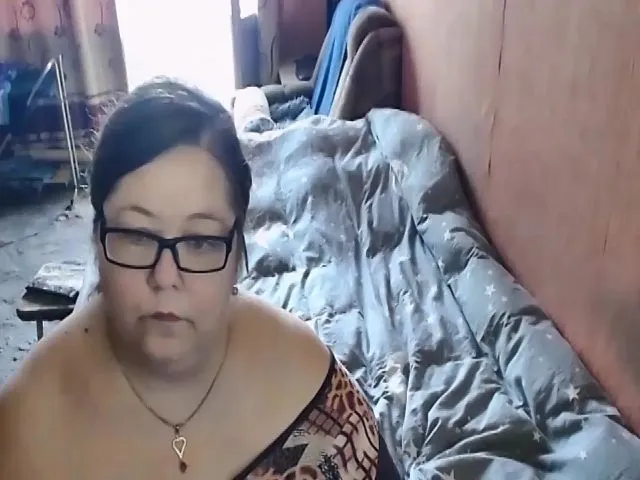 Live sex webcam photo for HotXXXGirl1 #253011636