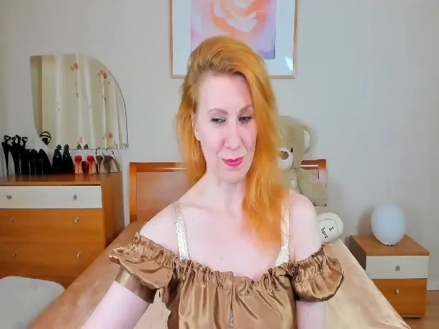 Live sex webcam photo for SofiaReginald #261603417