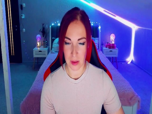 Live sex webcam photo for Red_Catty #259146127