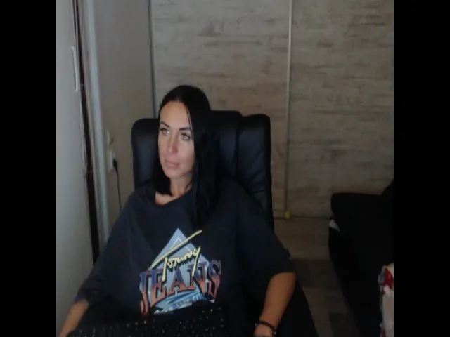 Live sex webcam photo for SpicyBazaar #253946601