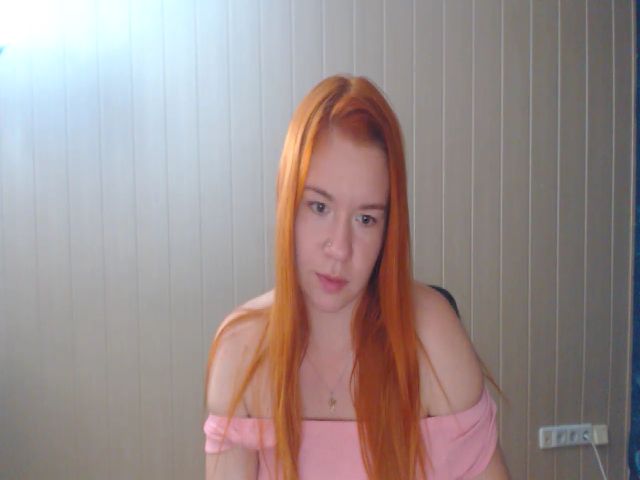 Live sex webcam photo for JiMiola #258107790