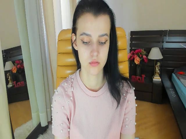 Live sex webcam photo for SoniNex #254737518