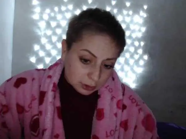 Live sex webcam photo for sandriana #240903991