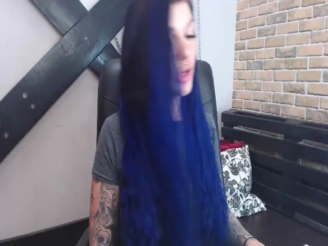 Live sex webcam photo for Lily_jay #257376332