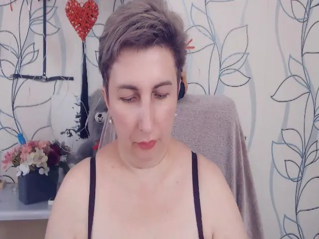 Live sex webcam photo for DepravedMadam #256197082