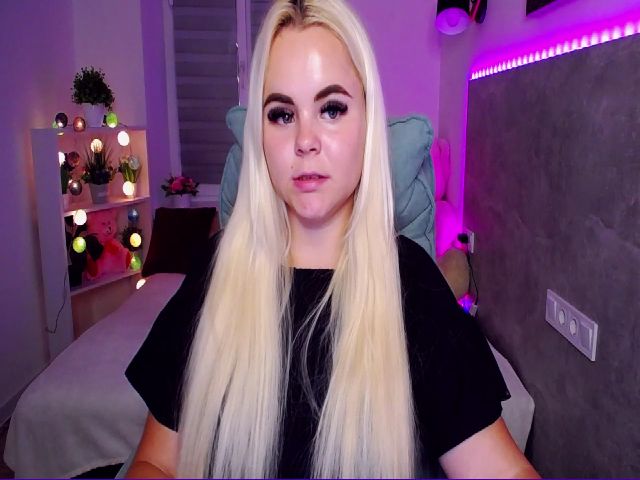 Live sex webcam photo for Jenni__fer #253611147