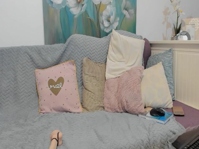 Live sex webcam photo for Miss_secret_M #262781495