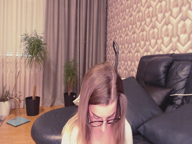 Live sex webcam photo for An_Basset #258180029