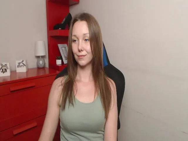 Live sex webcam photo for Little_ZOE #263579321