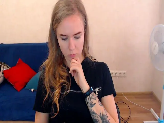 Live sex webcam photo for Limana_xo #261182782